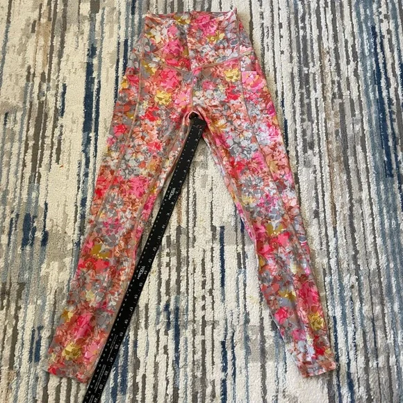 Lululemon Leggings Womens 4 Floral High Rise Gym & Running - Picture 2 of 5